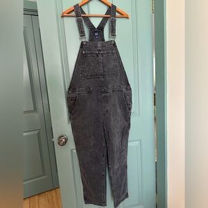 Gap Overall